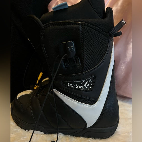 Snowboard boots - Picture 3 of 6